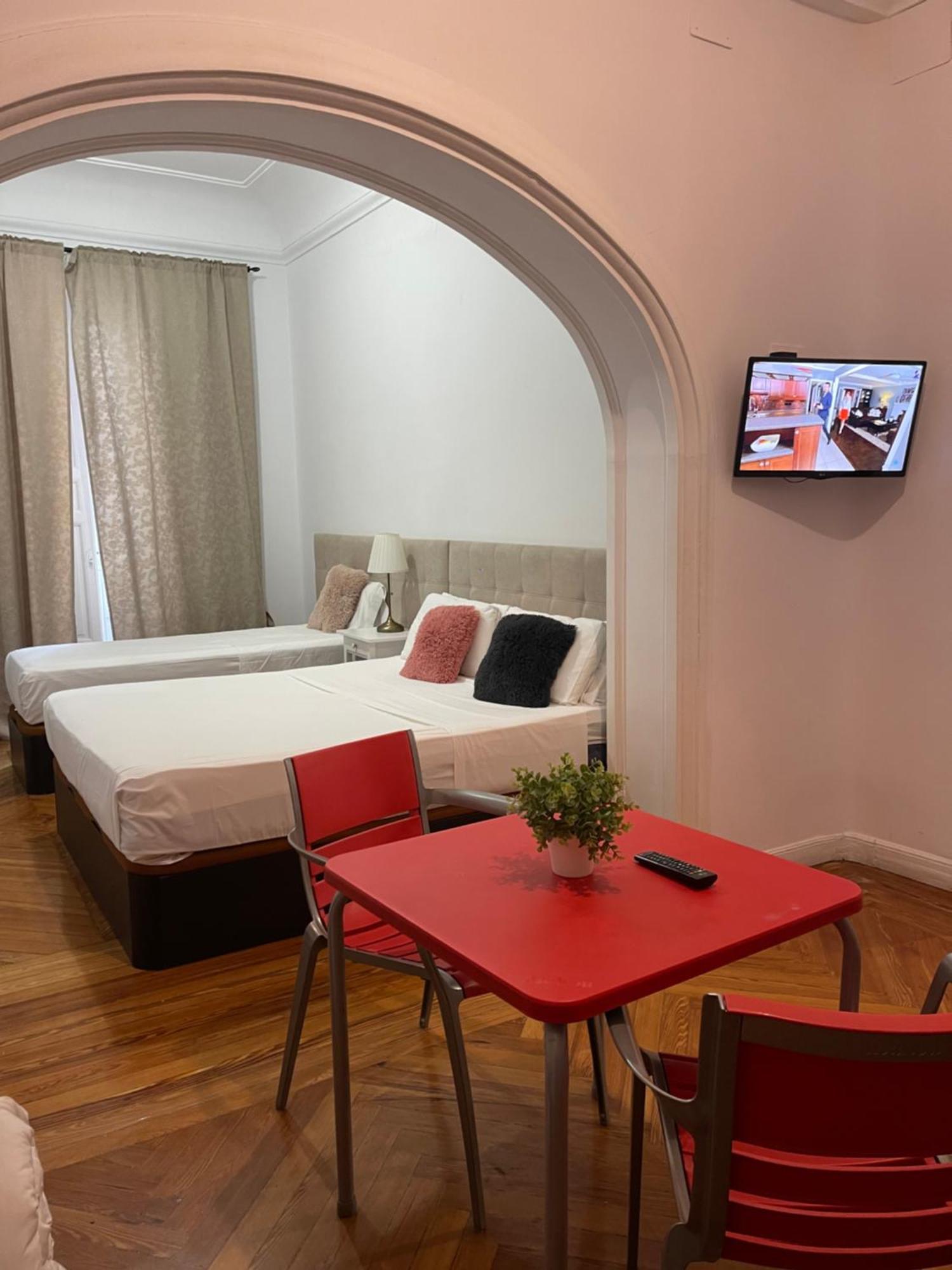 Grand Via House Hotel Madri Exterior foto